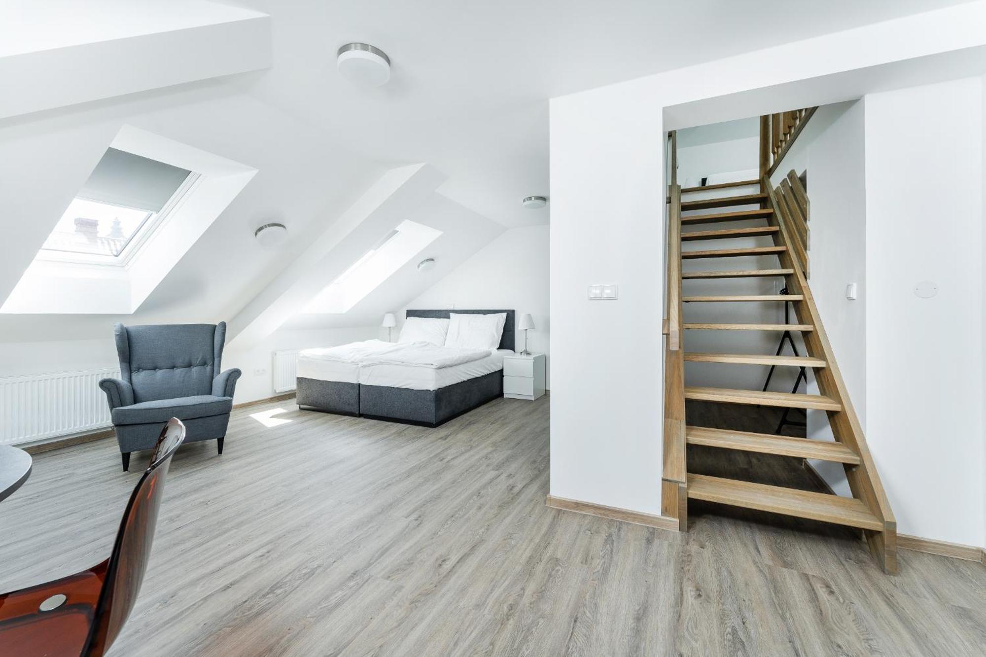 Apartman V Podebradech ปอดเยบราดิ ภายนอก รูปภาพ